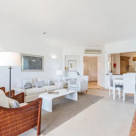 ホリデーパーク Encosta Do Club