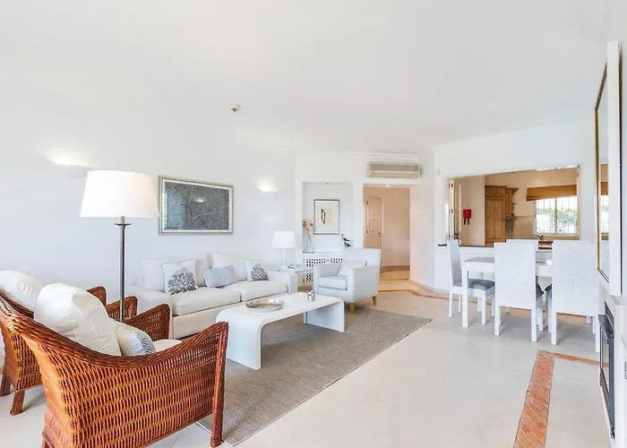 Holiday park Encosta Do Club