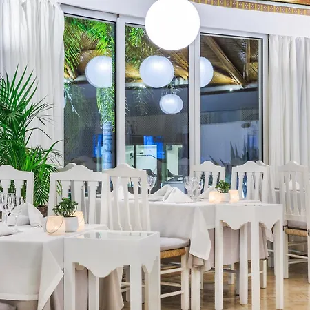 Encosta Do Club 4*