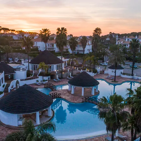 Parque de vacaciones Encosta Do Club 4*