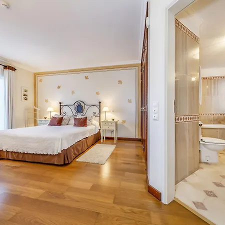 Encosta Do Club كينتا دو لاغو